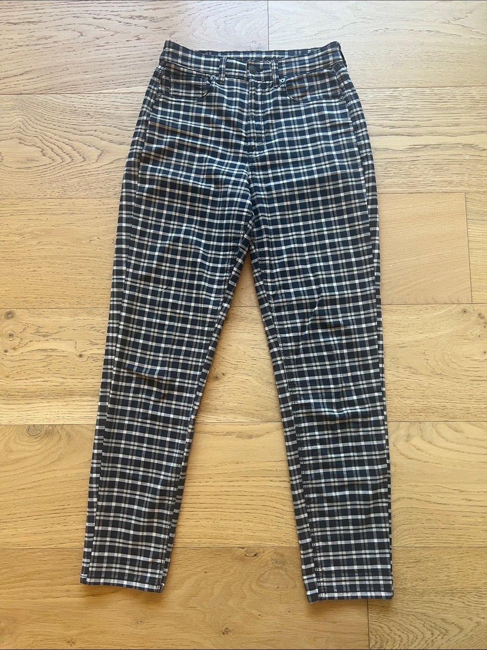 American Eagle Black & Tan Plaid Stretch Mom Jean Fit Pants